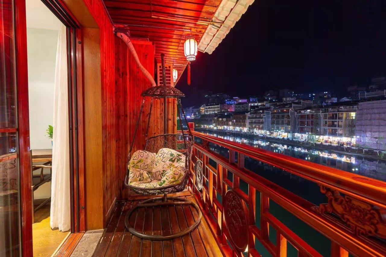 Morninginn, Phoenix Ancient City Tuojiang Fenghuang Exterior foto